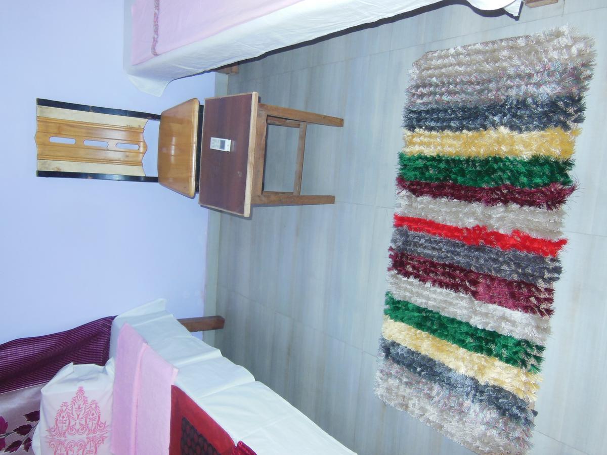 Shiva Guest house 2*