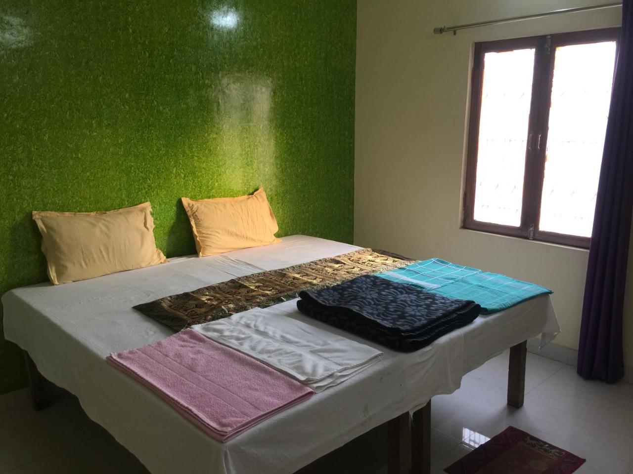 Guest house Shiva